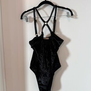 For Love And Lemons Black Velvet Skivvy